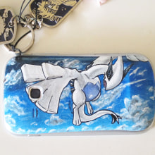Lugia's mobile case. Design, Traditional illustration, Photograph, Film, Video, and TV project by Sara C. Rodríguez - 11.19.2013