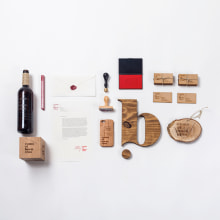"Como el buen vino" brand. Un proyecto de Diseño, Dirección de arte, Br e ing e Identidad de Como el buen vino - 26.01.2014