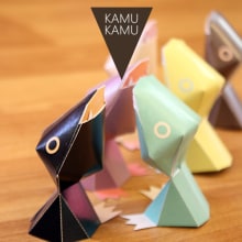 KAMU KAMU papertoy card holders. Un proyecto de Diseño industrial, Diseño de producto y Diseño de juguetes de Vicenç Lletí Alarte - 09.10.2013