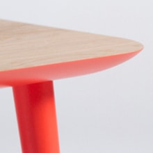 Mesitas Balea Colección. Furniture Design, Making, Industrial Design, Interior Design, and Product Design project by Muka Design Lab - 02.16.2014
