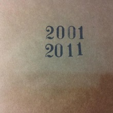 The Cherry Blues Project - Estos últimos 10 años: Boxset Nº 2 souvenir (2001/2011). Un proyecto de Diseño, Fotografía, Bellas Artes y Packaging de Pedro Miguel - 21.02.2014