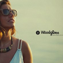 WOODGLASS. Design de acessórios, Br, ing e Identidade, e Artesanato projeto de Martin Rendo - 24.03.2012