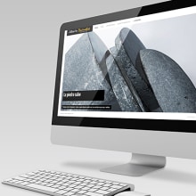 Web de Alberto Bañuelos (escultor). Un progetto di Design, UX / UI, Direzione artistica, Artigianato, Belle arti, Web design e Web development di Juan Carlos Hernández - 04.05.2014