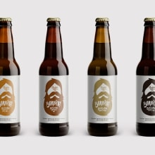 Barbiére Beer. Un progetto di Design, Illustrazione, Direzione artistica, Br, ing, Br, identit, Consulenza creativa, Graphic design, Packaging e Product design di The Woork Co - 12.05.2014