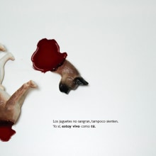 Maltrato animal. Design, Photograph, and Graphic Design project by Alfredo Aspajo Reguera - 05.13.2014