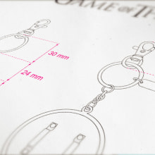 Llaveros "Juego de Tronos" . Un proyecto de Dirección de arte y Diseño de producto de Olivier Fritsch - 18.06.2012