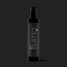 Karey. Un proyecto de Diseño, Dirección de arte, Diseño gráfico y Packaging de Moruba - 10.05.2014