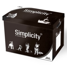 Simplicity box. Graphic Design, Packaging, T, and pograph project by Jordi Mas - 06.12.2014
