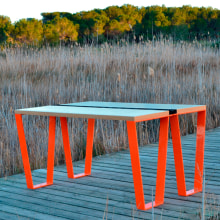 Zip Table by Melic Studio. Design, Design e fabricação de móveis, Design industrial, e Design de produtos projeto de Melic Studio - 06.07.2014