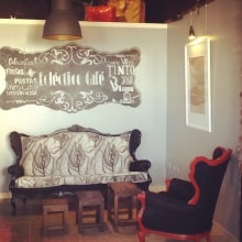 Ecléctico Café. Un proyecto de Diseño, Ilustración tradicional y Diseño gráfico de Nathalie Lozada Oliveros - 20.07.2014