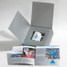 Packaging BIS. Un proyecto de Dirección de arte, Diseño gráfico y Packaging de Babalua - 07.09.2009