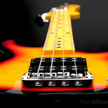 Electric bass guitar // Bajo eléctrico. Motion Graphics, 3D, and Product Design project by Fran Alburquerque - 07.24.2013