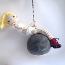 Miley Cyrus. Un proyecto de Artesanía y Diseño de juguetes de Carmen Luque - 21.10.2014