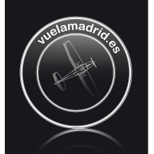 Logotipo para Vuela Madrid. Un proyecto de Diseño gráfico de Jesús Massó - 29.02.2012