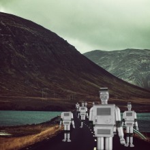 The march of the discarded robots. Un proyecto de Ilustración tradicional de Sandra Falagan Blancas - 11.01.2015