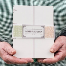 Lembradeira. Un proyecto de Diseño y Diseño editorial de Mari Martínez - 07.04.2014