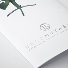Tríptico de Servicios - Decometallum. Design, Direção de arte, Br, ing e Identidade, Design editorial, e Design gráfico projeto de Felipe Gil López - 07.02.2015