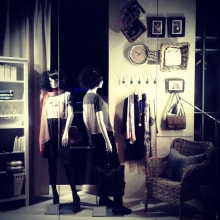 Shop window design. Un proyecto de Instalaciones, Moda y Escenografía de Olisse, vestit i complement - 09.02.2015