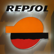 Repsol. Un proyecto de Br e ing e Identidad de Cruz Novillo & Pepe Cruz - 21.02.2015