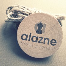 ALAZNE. Un proyecto de Diseño gráfico de Sergio Diaz - 19.06.2014
