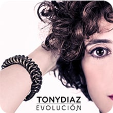 Evolución - TONY DIAZ. Un proyecto de Publicidad, Moda y Diseño gráfico de Uriel Morales - 11.06.2014