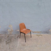Lonely Chairs. Un proyecto de Fotografía y Dirección de arte de Jose Cifuentes - 29.03.2015