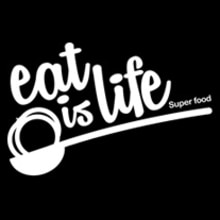Eat is Life. Web Design, and Web Development project by Adrian Manz Perales - 01.31.2015