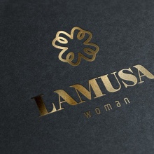 Creación de imagen para LAMUSA woman. Art Direction, Br, ing, Identit, and Creative Consulting project by QuicoRubio&Co. - 05.13.2015