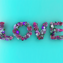Love Flowers Typo. Publicidade, 3D, e Tipografia projeto de Juan José González - 17.05.2015