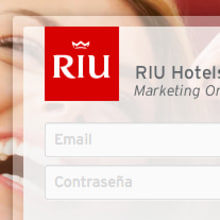 RIU Hotels & Resorts · Aplicación Web para la gestión de Marca y contenidos de Marketing.. Un proyecto de UX / UI, Diseño Web y Desarrollo Web de Nacho Jacobo - 29.05.2015