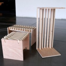 Tres en raya | Sobre mesas. Un proyecto de Diseño, creación de muebles					 y Diseño de producto de Javier Albañil Mogollón - 26.03.2015
