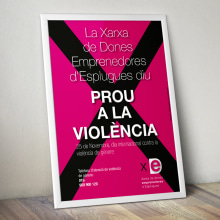 Prou a la Violència XDE. Publicidade, e Design gráfico projeto de Carles Ivanco Almor - 02.08.2015