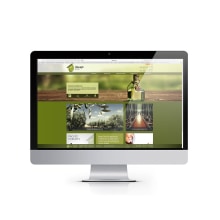 Azzayt Web site. Un proyecto de Dirección de arte y Diseño Web de Kiku López - 27.08.2015