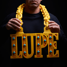 LUPE NWA Ein Projekt aus dem Bereich Design, Kunstleitung, Grafikdesign, Verpackung, Produktdesign, Skulptur, T und pografie von Miguel Lloret - 09.09.2015