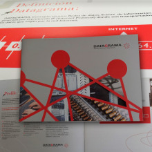 Datagrama. Catalogo corporativo. Un proyecto de Diseño editorial y Diseño gráfico de Jaime Sabatell Oliva - 19.01.2007