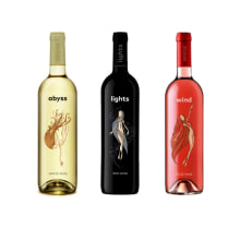 Wine design collection. Ilustração tradicional, Direção de arte, Design gráfico, e Design de produtos projeto de Luis Miguel Galache - 11.11.2015