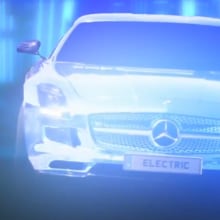 Mercedes Electric Concept. Motion Graphics, 3D, Animação, e Pós-produção fotográfica projeto de Jorge Uribe - 14.02.2016
