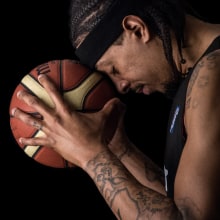 INDIOS Basketball team. Photograph, Br, ing & Identit project by Gabriela VanDrache - 02.21.2016