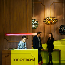 Innermost Stand. Un proyecto de Diseño, Diseño industrial y Diseño de interiores de Stone Designs - 28.07.2014