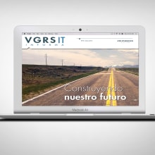 Revista digital interactiva VGRSIT. Un proyecto de Diseño gráfico y Multimedia de Eva Herrero - 31.12.2015