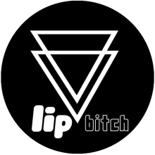 Lip Bich T-Shirt. Advertising, Art Direction, Br, ing, Identit, Arts, Crafts, Fashion, Graphic Design, Marketing, and Screen Printing project by Javier Largen - 08.06.2016
