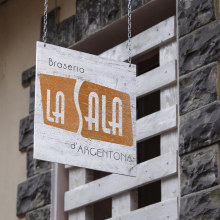Restaurant La Sala d'Argentona. Br, ing e Identidade, e Design gráfico projeto de Jaime Pavón - 04.03.2013