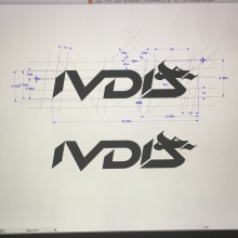 Diseño del logotipo de IVDIS (monograma a usar mas adelante: Dragón). Design industrial projeto de Cesar Giraldo - 12.10.2016
