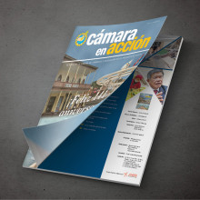 Revista de la Cámara de Comercio de Huacho 2015. Design, Design editorial, e Design gráfico projeto de Carlos Hernández Pichilingue - 18.10.2016