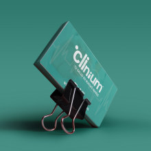 Identidad corporativa. Clinium Salud. Design, Br, ing, Identit, Graphic Design, and Naming project by vbernabe - 11.02.2016