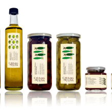Diseño de packaging para productos olivícolas. Un proyecto de Diseño gráfico y Packaging de Belen Paoletti - 28.12.2016