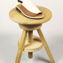 PROTOTIPO MÁSTER - DISEÑO DE CALZADO Y COMPLEMENTOS. Un proyecto de Diseño de producto y Diseño de calzado de Valeria Dalchiele - 15.12.2014