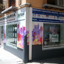 Rotulación de locales comerciales. Publicidade, Instalações, e Design gráfico projeto de Álvaro Martín Liñán - 18.05.2017