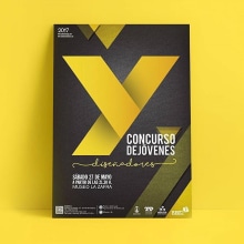 Cartel ganador Concurso "Y" Jóvenes Diseñadores. Un proyecto de Diseño gráfico de Wualá! Diseño Gráfico - 19.05.2017