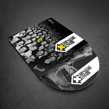 CD Demo The Spammers. Un proyecto de Diseño, Br, ing e Identidad, Tipografía y Lettering de Refrito Studio - 14.06.2017
